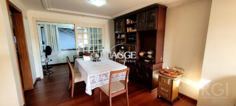 Casa de Condomínio à venda com 4 quartos, 300m² - Foto 9
