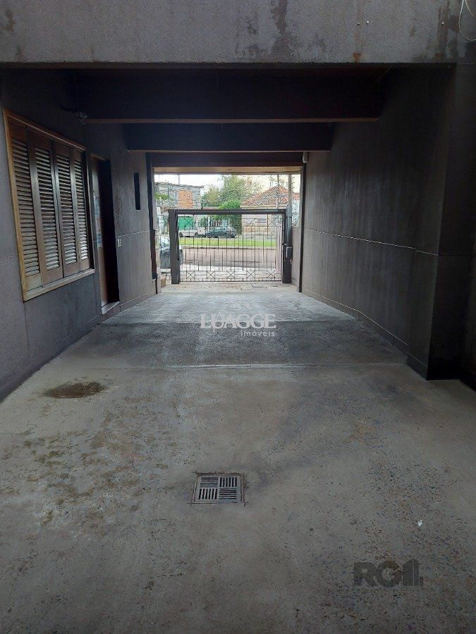 Conjunto Comercial-Sala à venda com 1 quarto, 145m² - Foto 14