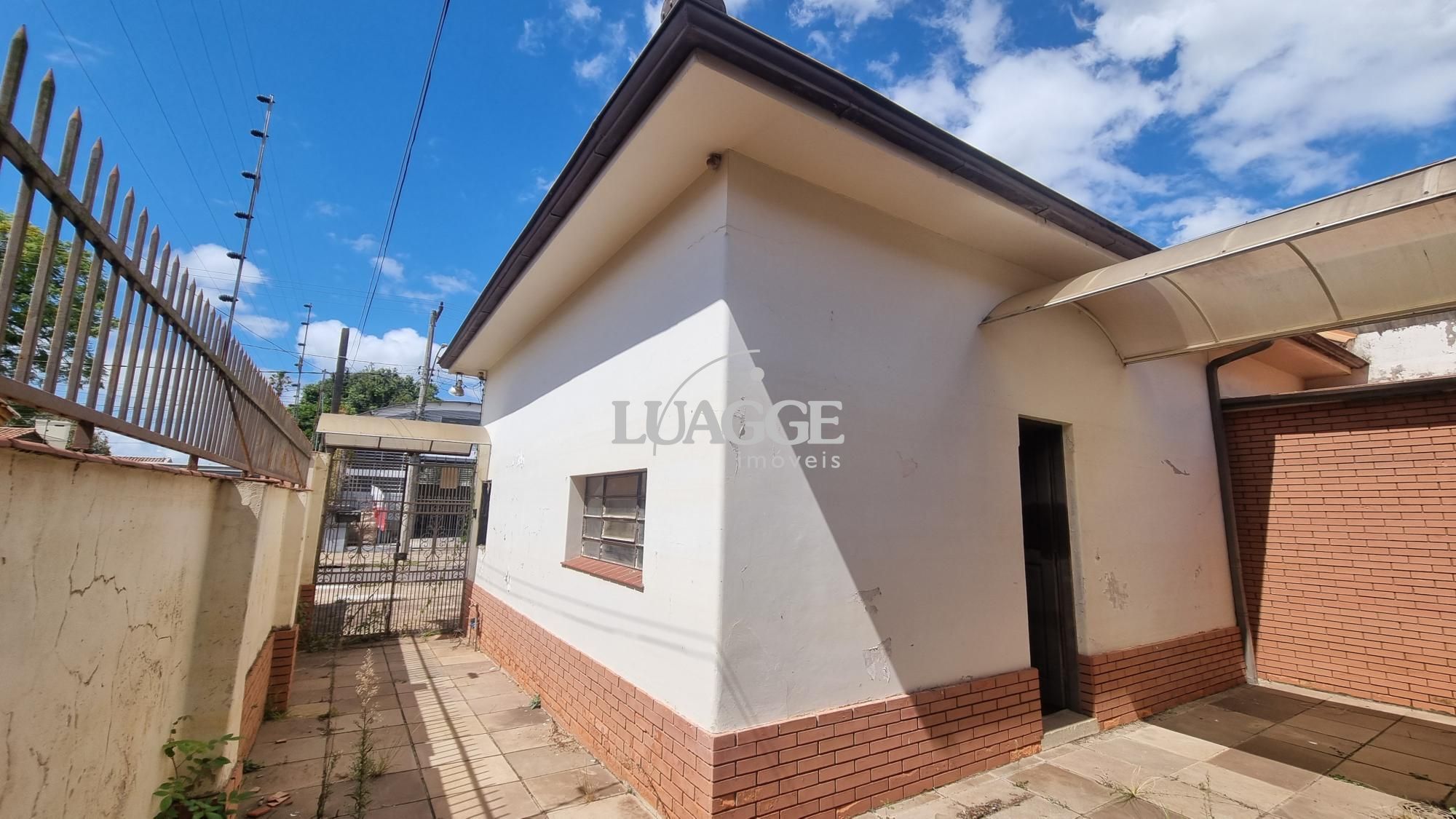 Casa à venda com 3 quartos, 282m² - Foto 7