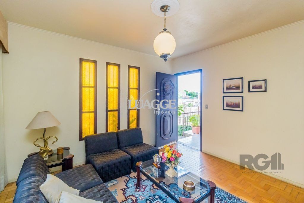 Casa à venda com 3 quartos, 156m² - Foto 4