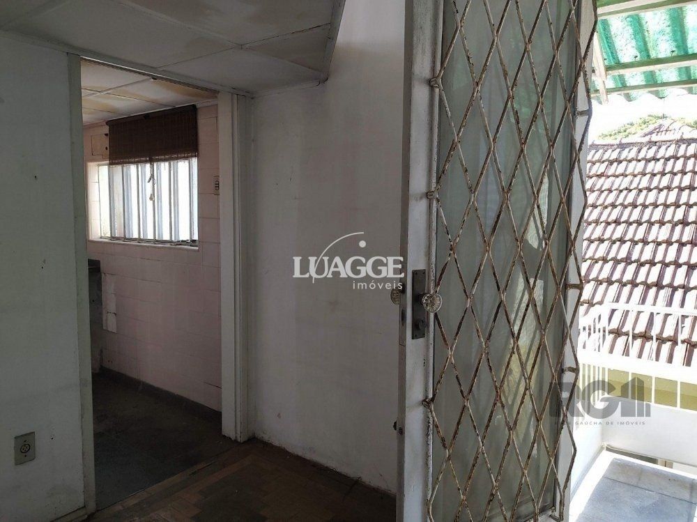 Casa à venda com 4 quartos, 166m² - Foto 18