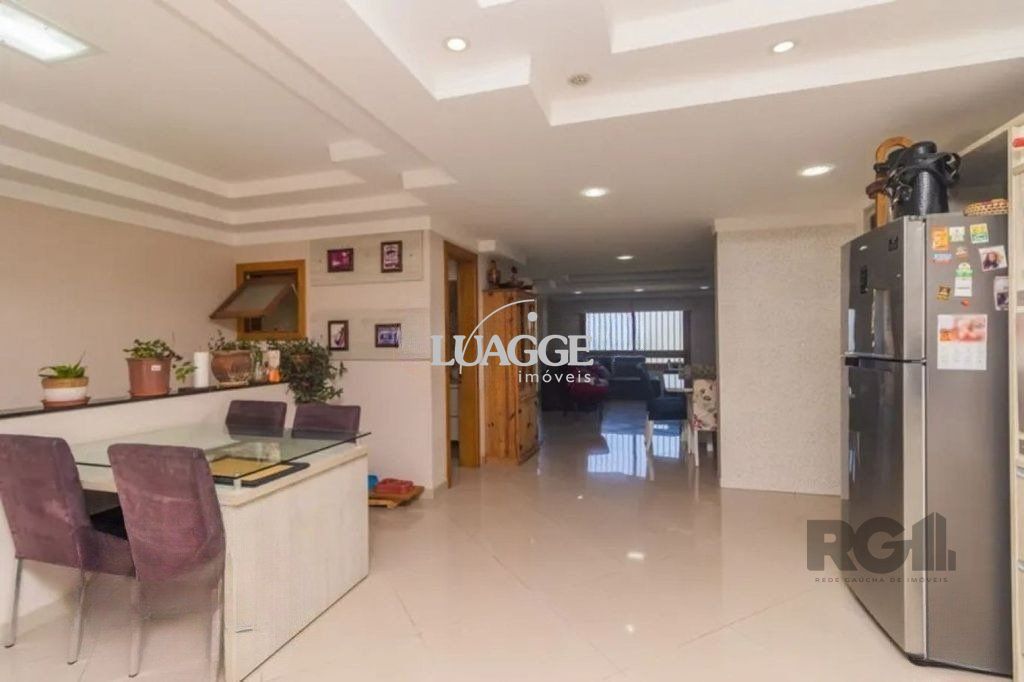 Casa à venda com 3 quartos, 182m² - Foto 6