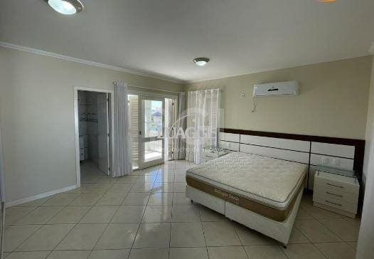 Casa à venda com 2 quartos, 231m² - Foto 14