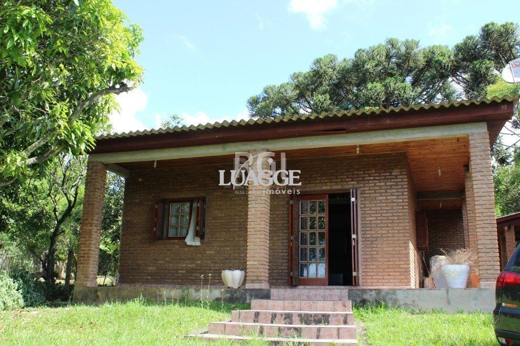 Sítio à venda com 3 quartos, 99m² - Foto 1