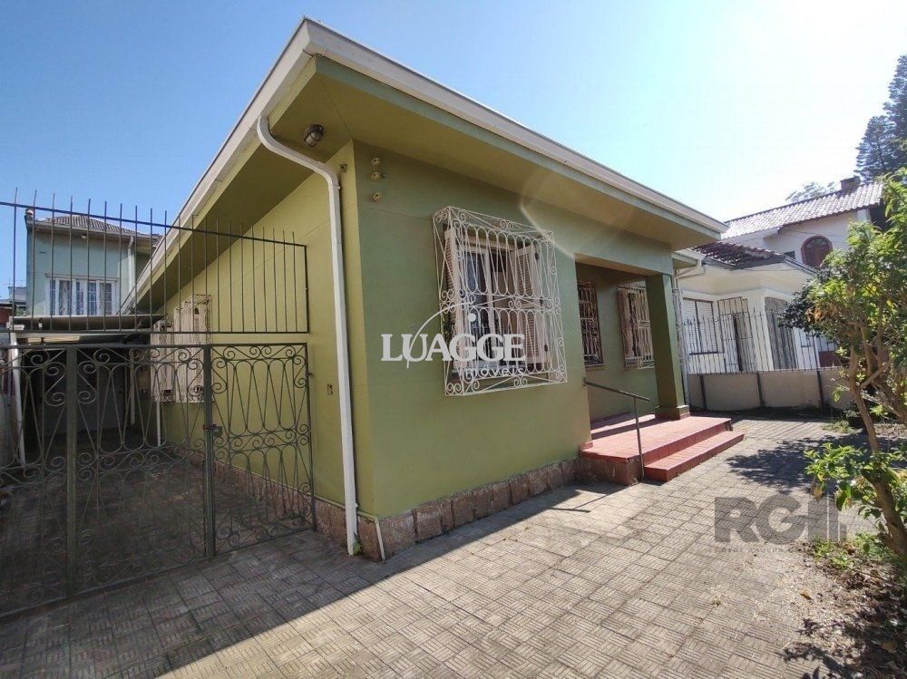 Casa à venda com 4 quartos, 166m² - Foto 2