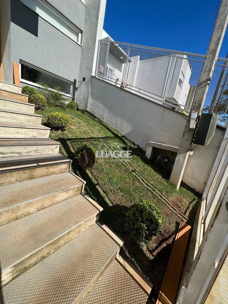 Casa de Condomínio à venda com 3 quartos, 214m² - Foto 44
