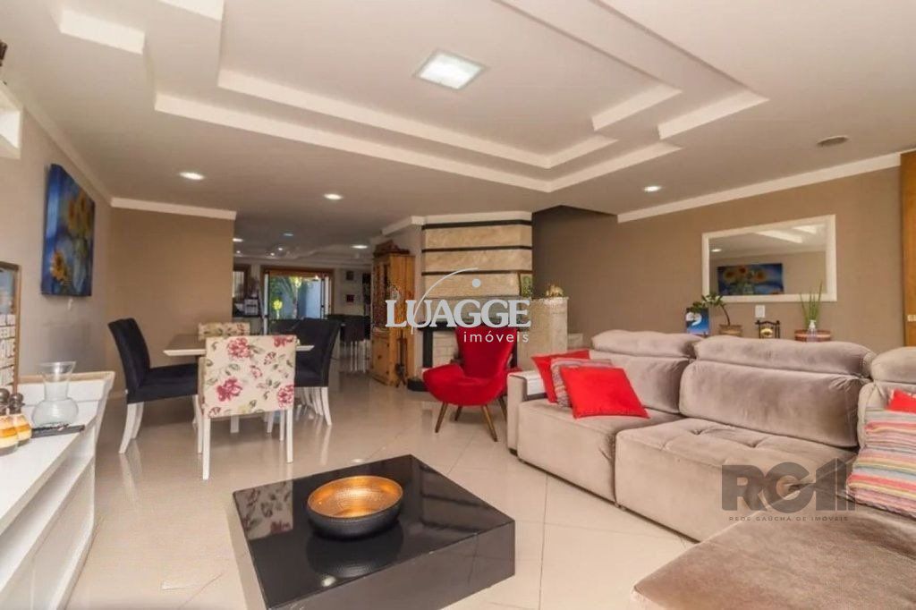 Casa à venda com 3 quartos, 182m² - Foto 4