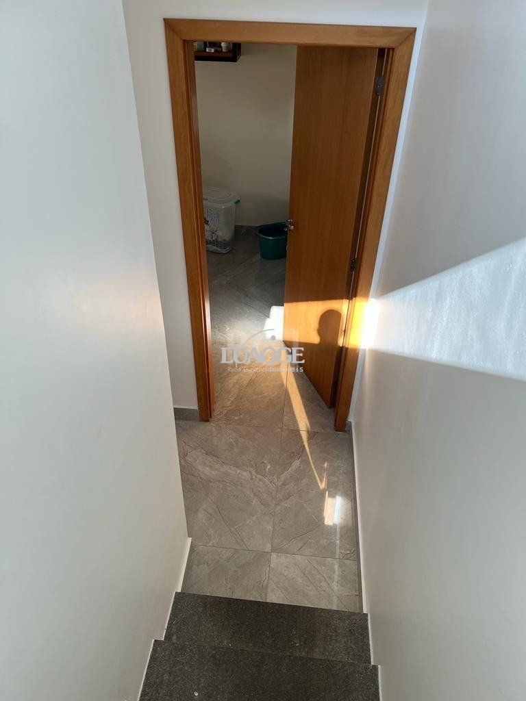 Casa de Condomínio à venda com 3 quartos, 214m² - Foto 38