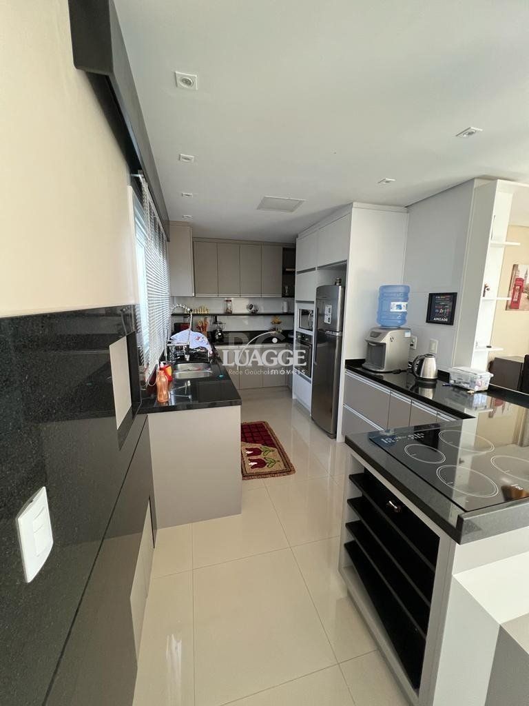 Casa de Condomínio à venda com 3 quartos, 214m² - Foto 20