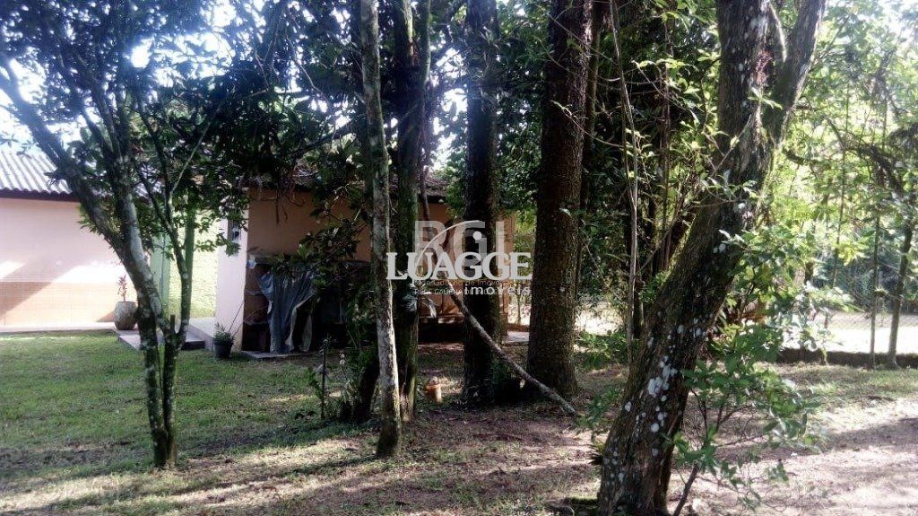 Sítio à venda com 3 quartos, 99m² - Foto 25