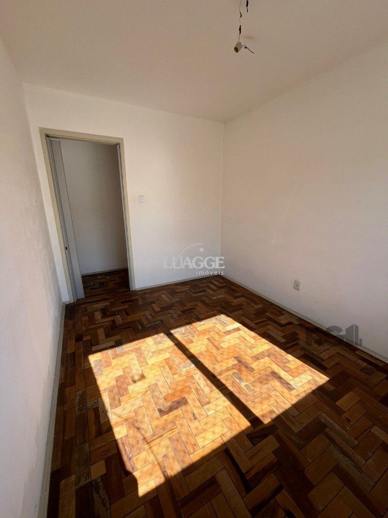 Apartamento à venda com 2 quartos, 74m² - Foto 6