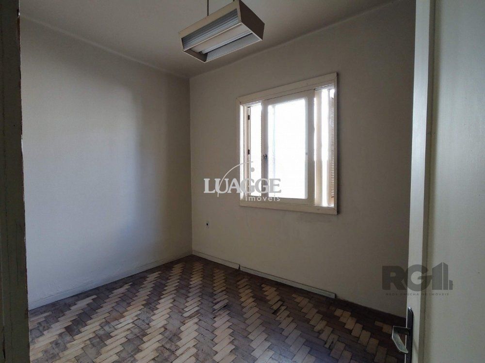 Casa à venda com 4 quartos, 166m² - Foto 8