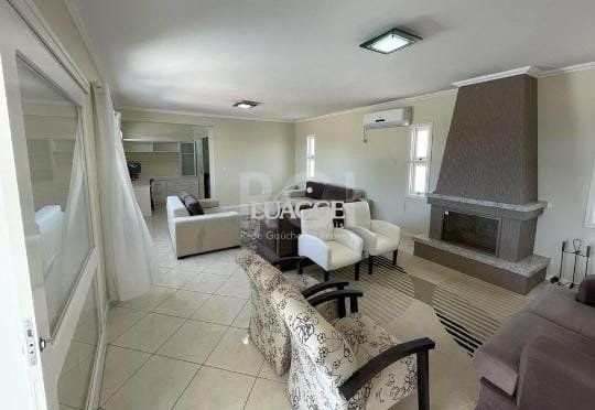 Casa à venda com 2 quartos, 231m² - Foto 11