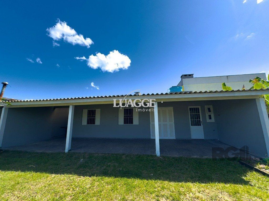Casa à venda com 2 quartos, 102m² - Foto 1