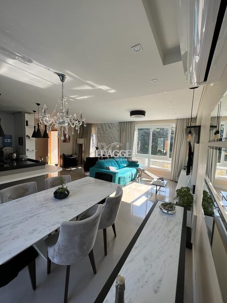 Casa de Condomínio à venda com 3 quartos, 214m² - Foto 10