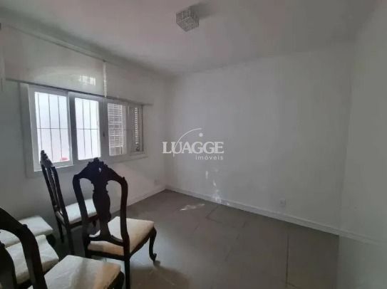 Casa à venda com 3 quartos, 122m² - Foto 11