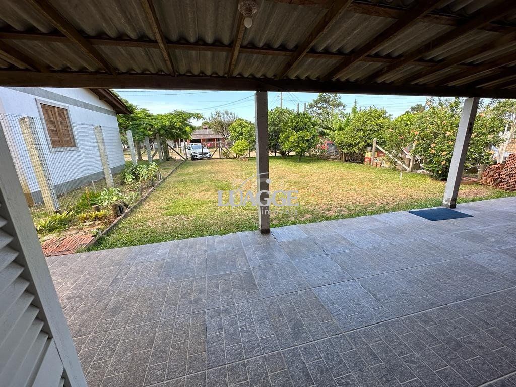 Casa à venda com 2 quartos, 102m² - Foto 2