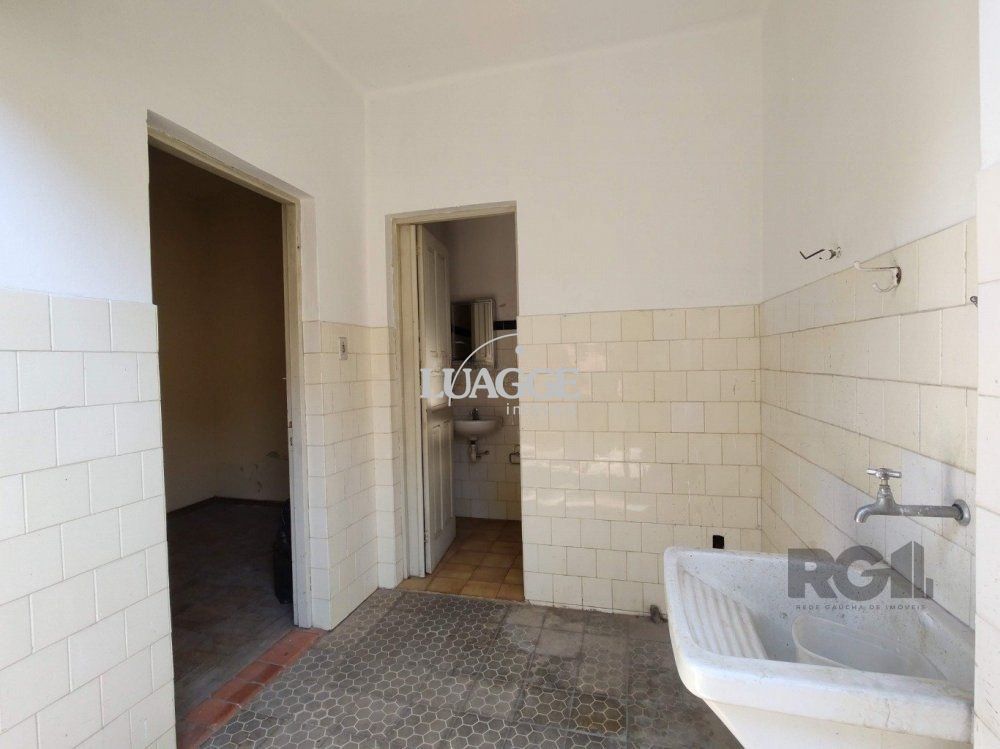 Casa à venda com 4 quartos, 166m² - Foto 29