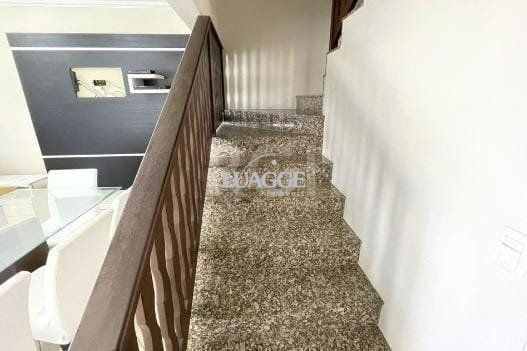Casa à venda com 2 quartos, 231m² - Foto 18