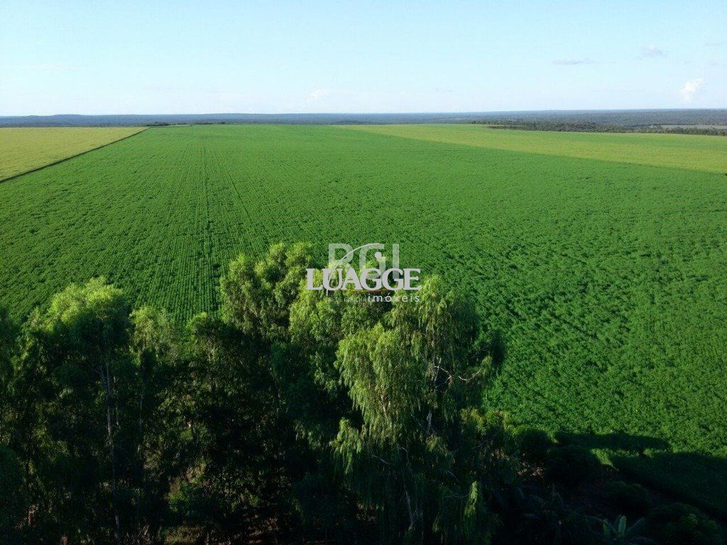Terreno à venda, 10500002m² - Foto 1