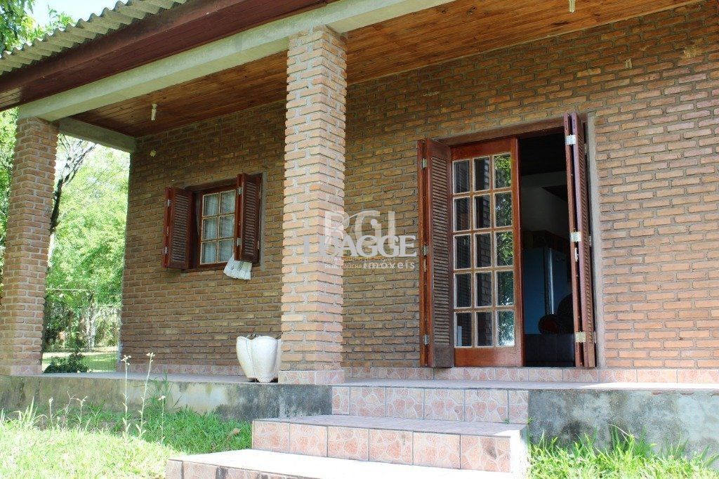 Sítio à venda com 3 quartos, 99m² - Foto 2