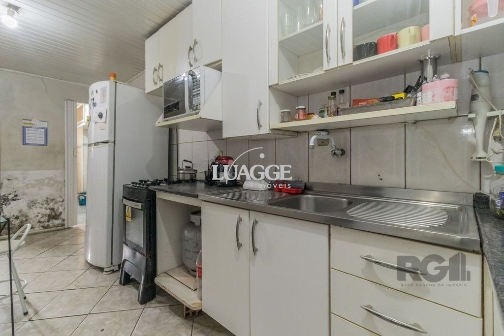 Casa à venda com 4 quartos, 226m² - Foto 10