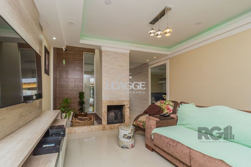 Casa à venda com 3 quartos, 167m² - Foto 3