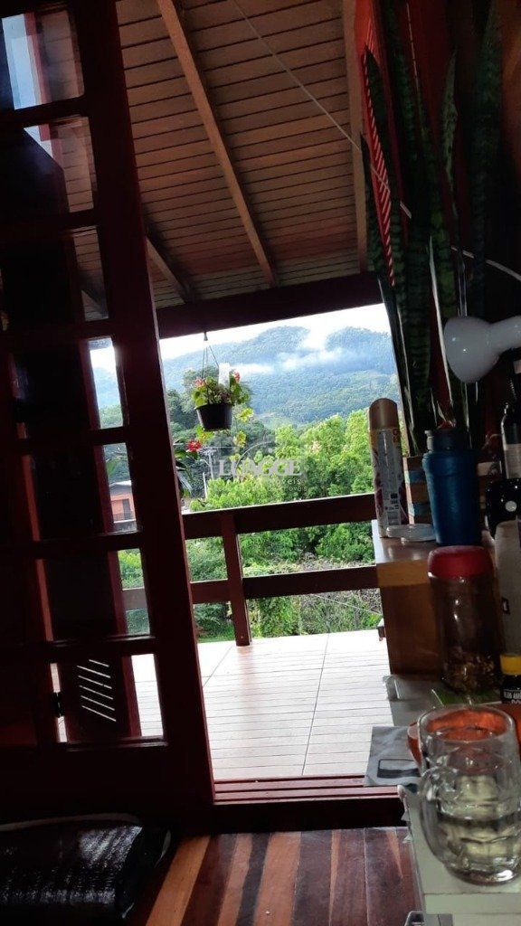 Casa à venda com 2 quartos, 162m² - Foto 17