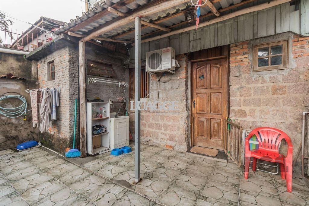 Casa à venda com 4 quartos, 226m² - Foto 16