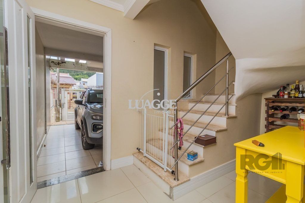 Casa à venda com 3 quartos, 167m² - Foto 4