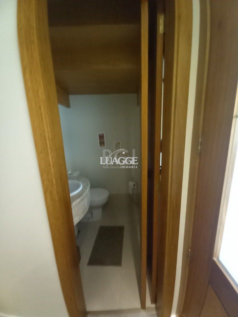 Casa de Condomínio à venda com 3 quartos, 140m² - Foto 4