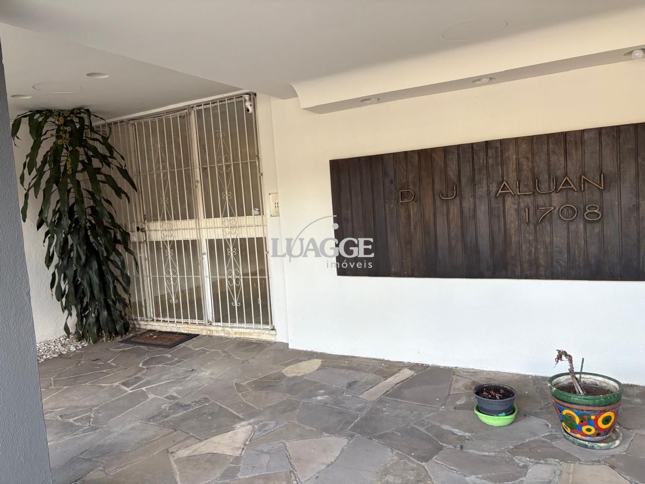 Apartamento à venda com 2 quartos, 64m² - Foto 34