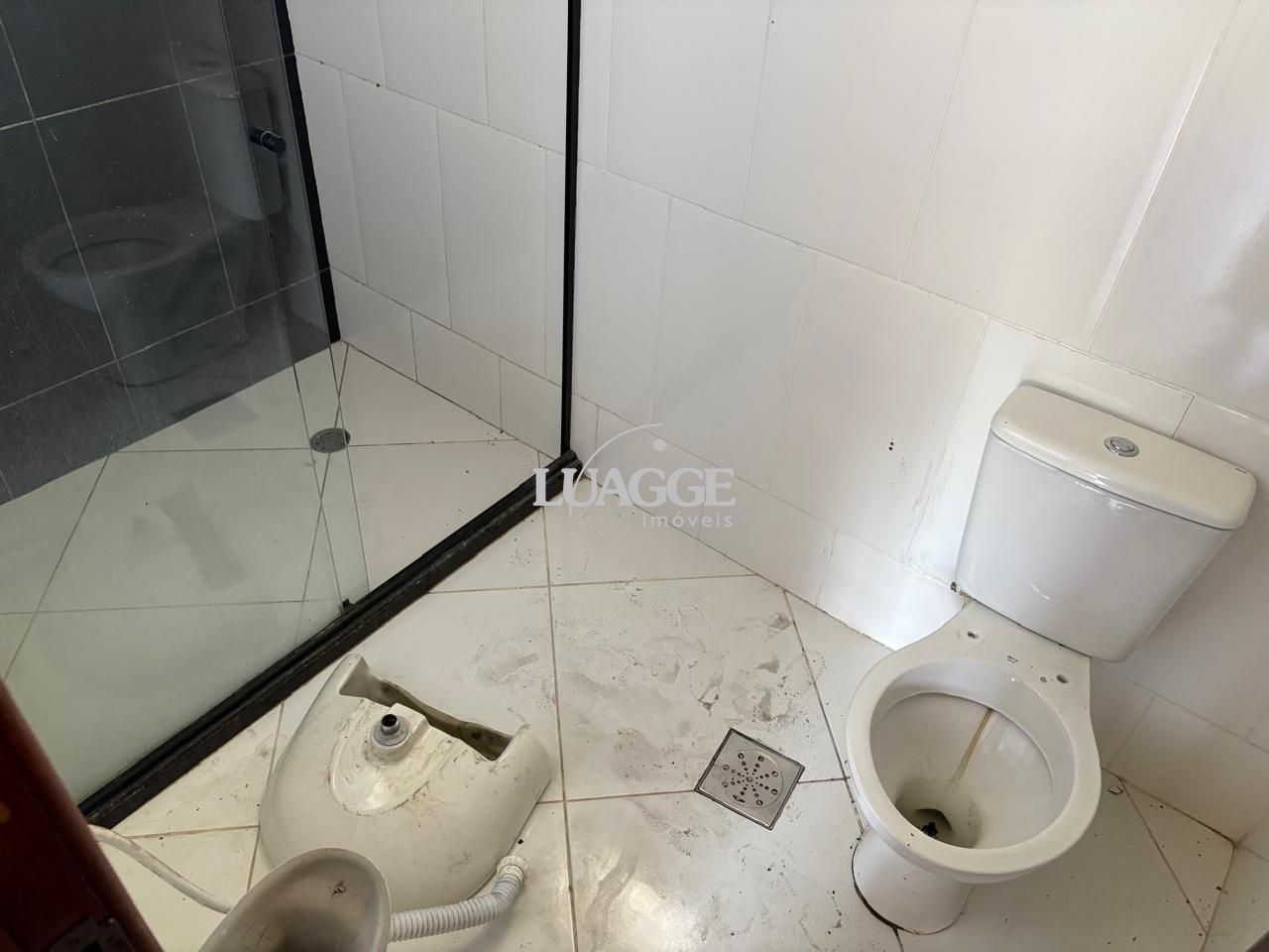 Casa à venda com 2 quartos, 180m² - Foto 18