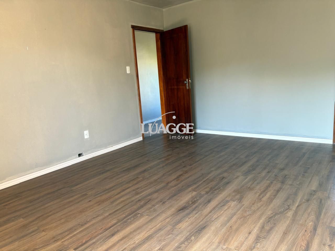 Casa à venda com 2 quartos, 180m² - Foto 14