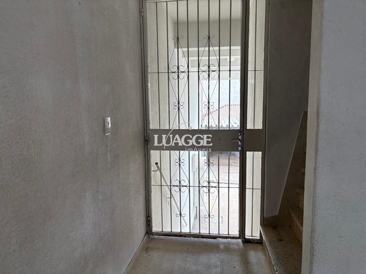 Apartamento à venda com 2 quartos, 64m² - Foto 32