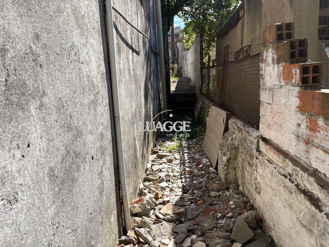 Casa à venda com 2 quartos, 180m² - Foto 41