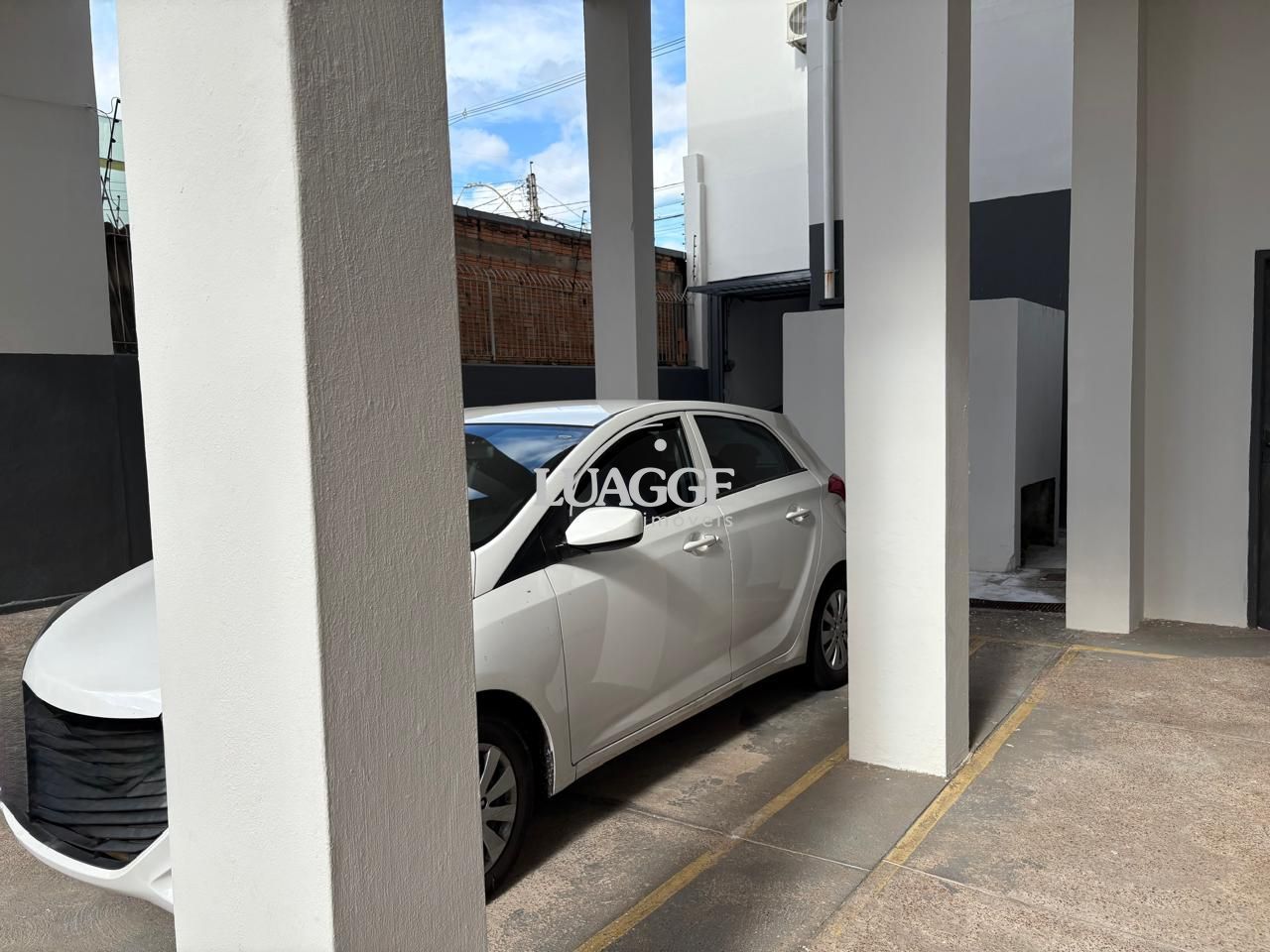 Apartamento à venda com 2 quartos, 64m² - Foto 39