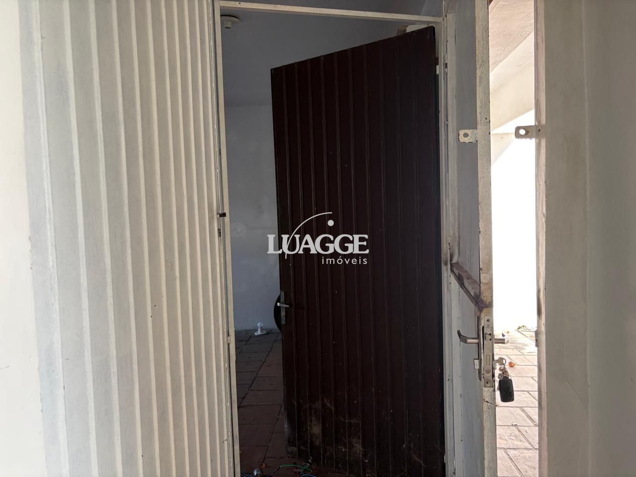 Casa à venda com 2 quartos, 180m² - Foto 27