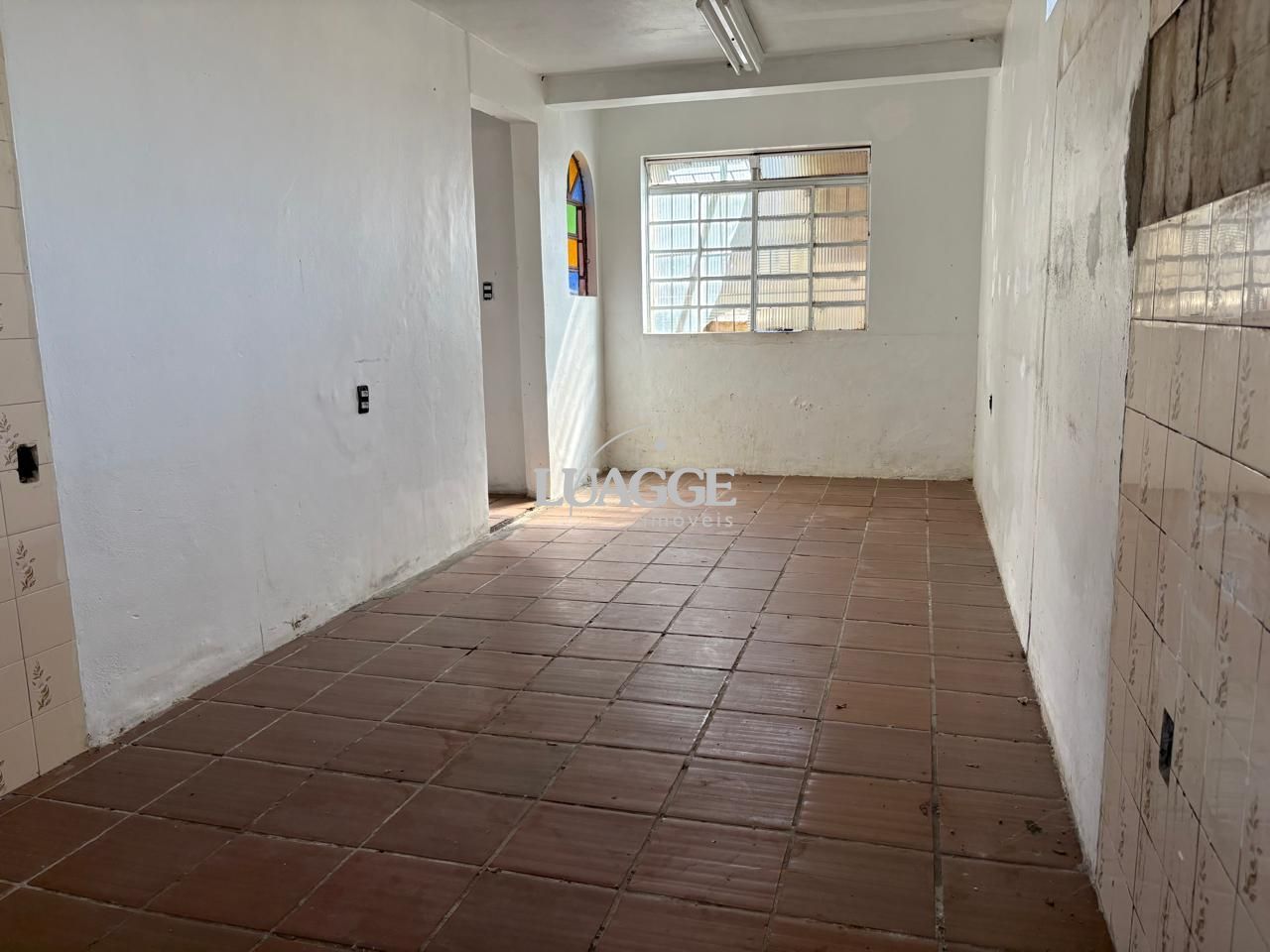 Casa à venda com 2 quartos, 180m² - Foto 29