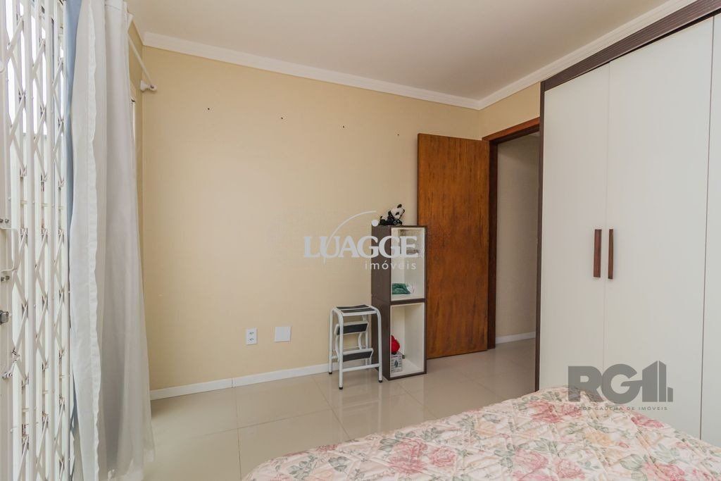 Casa à venda com 3 quartos, 167m² - Foto 8