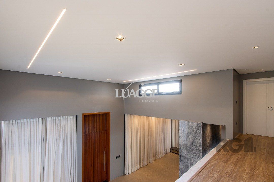 Casa à venda com 3 quartos, 382m² - Foto 33