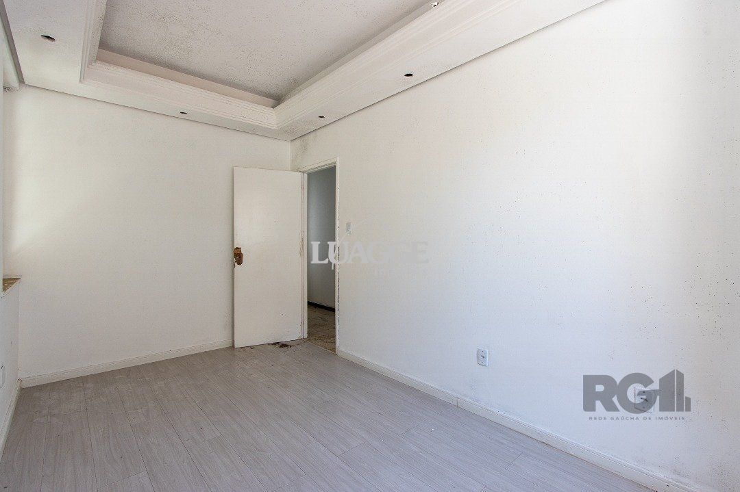 Casa para alugar com 3 quartos, 282m² - Foto 25