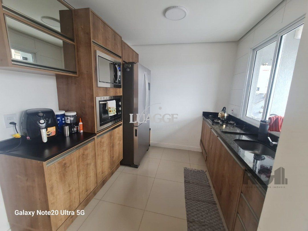 Casa à venda com 3 quartos, 99m² - Foto 9