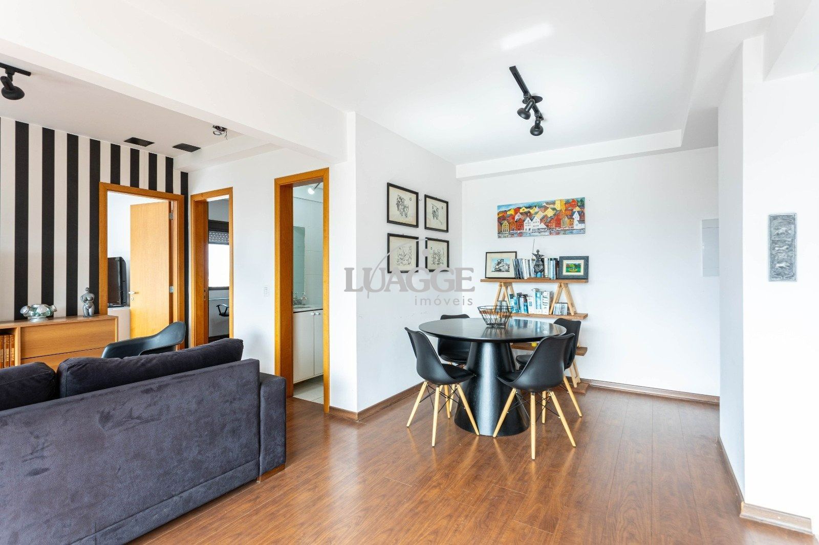 Apartamento à venda com 2 quartos, 101m² - Foto 4