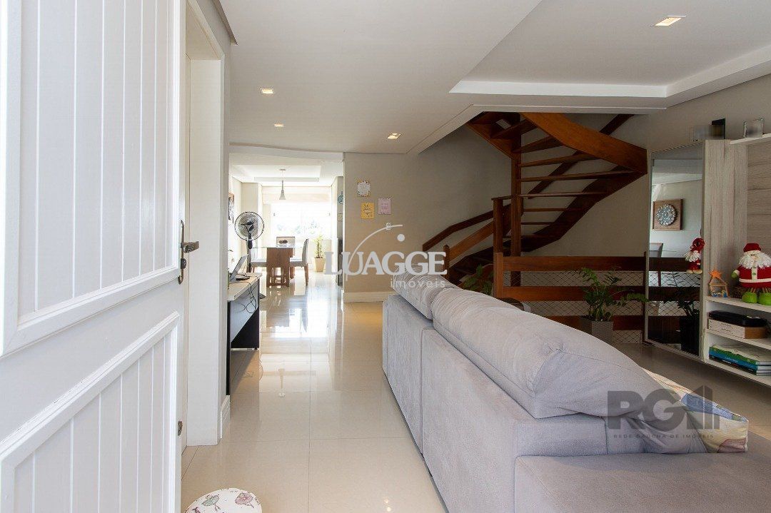 Casa à venda com 3 quartos, 155m² - Foto 3