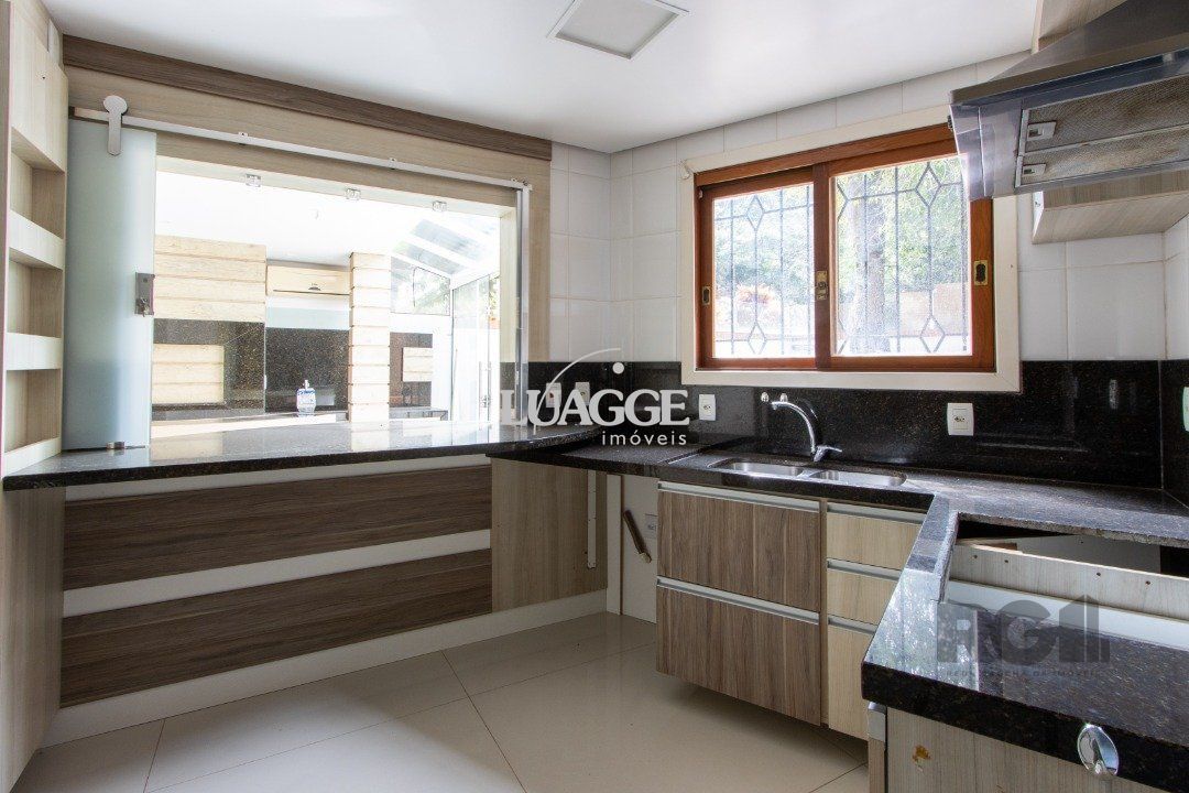 Casa de Condomínio à venda com 4 quartos, 294m² - Foto 15