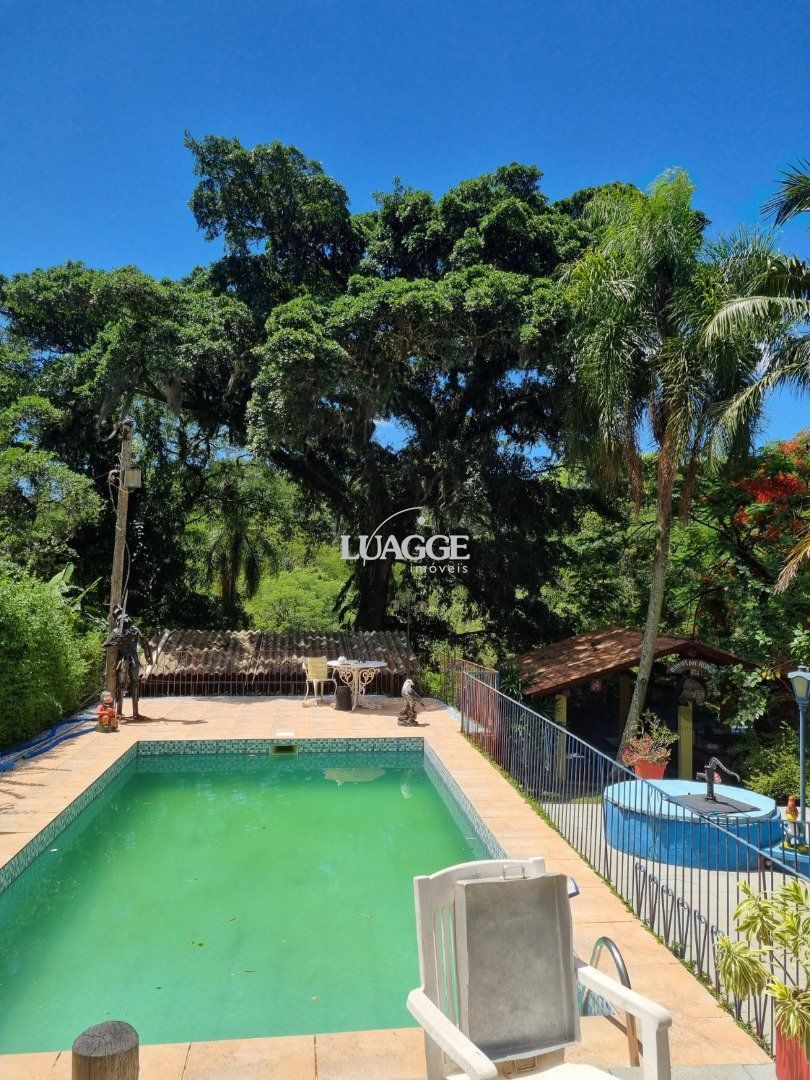 Sítio à venda com 3 quartos, 351m² - Foto 2