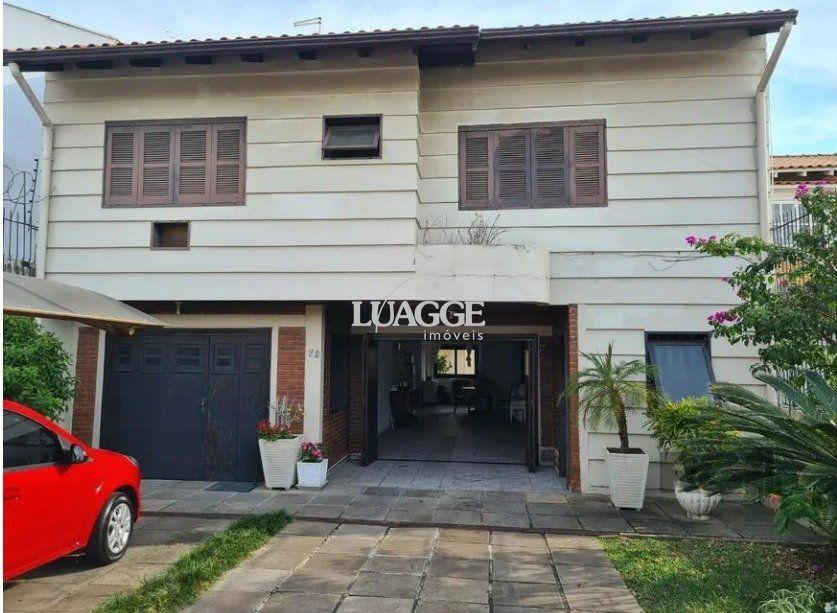 Casa à venda com 6 quartos, 403m² - Foto 1