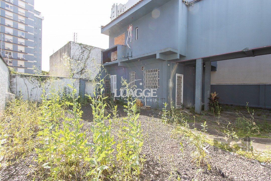 Casa para alugar com 3 quartos, 282m² - Foto 68