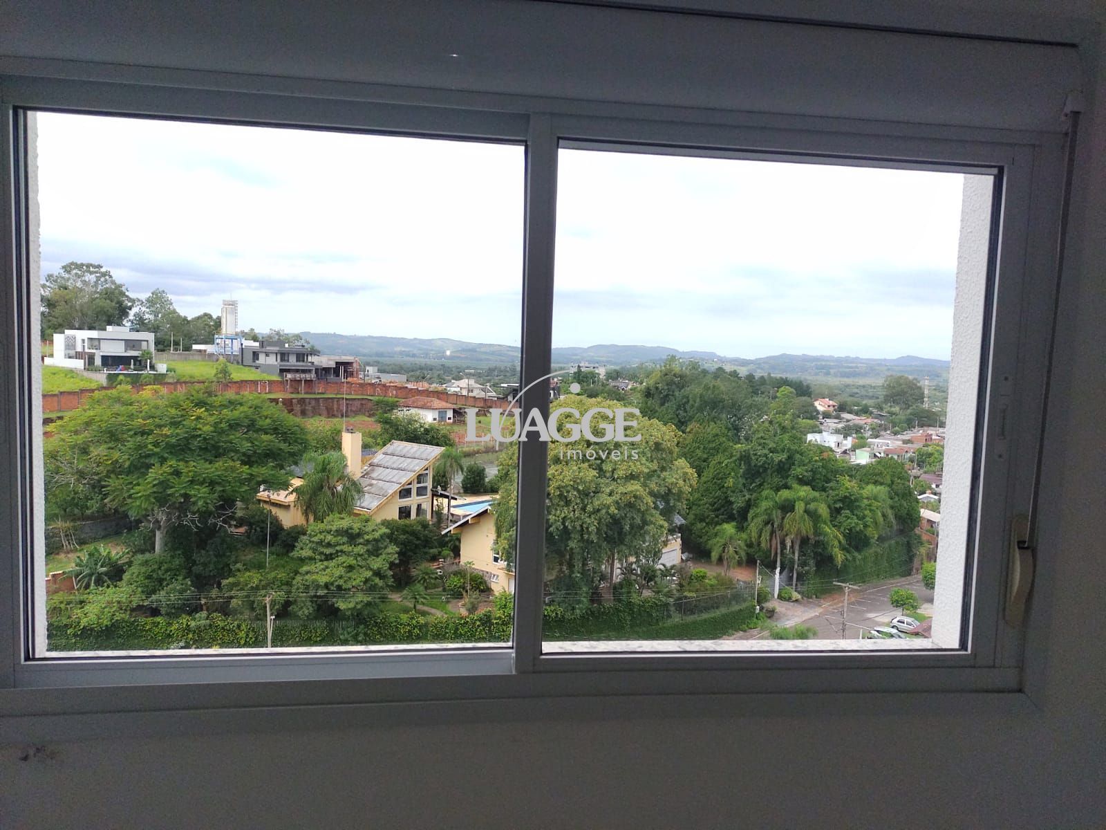 Apartamento à venda com 2 quartos, 102m² - Foto 17